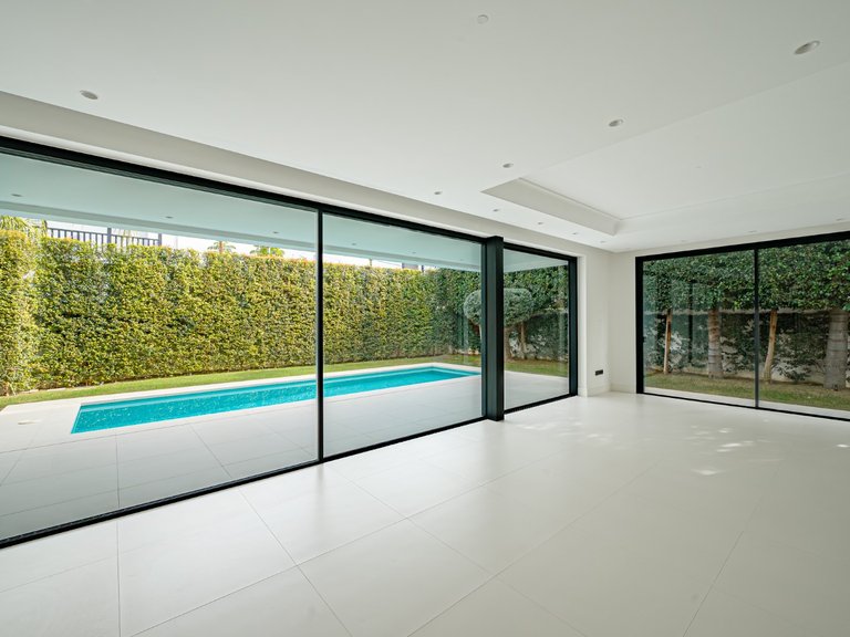 Villa for Sale in Marbella Golden Mile Malaga 5