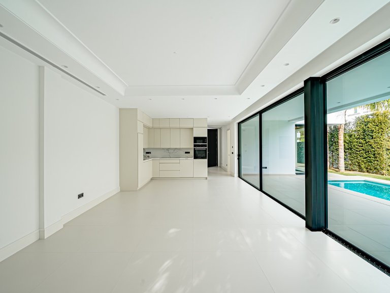 Villa for Sale in Marbella Golden Mile Malaga 10