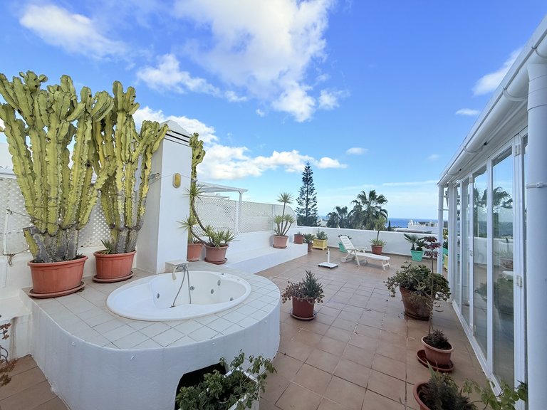 Penthouse for Sale in Marbella Golden Mile Malaga 17