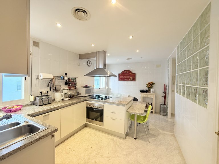 Penthouse for Sale in Marbella Golden Mile Malaga 4