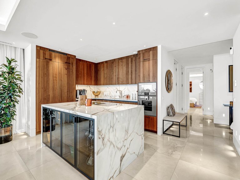 Apartment for Sale in Benahavis Malaga 3