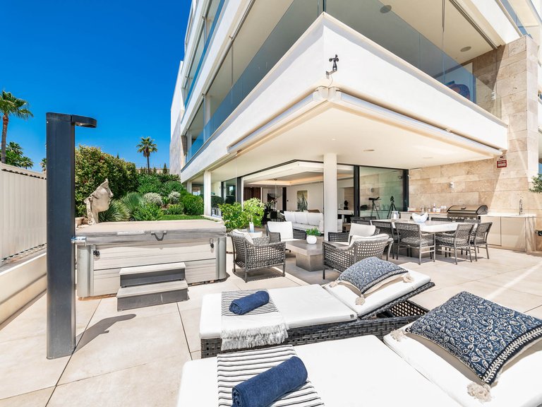 Apartment for Sale in Benahavis Malaga 1