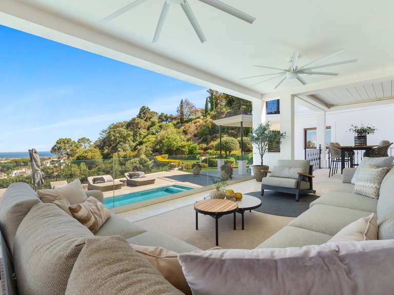 Villa for Sale in Benahavis Malaga 3