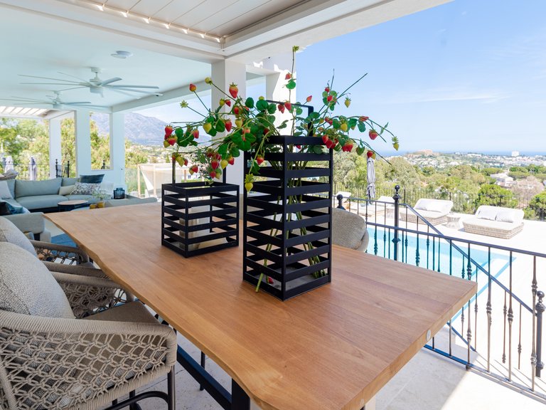 Villa for Sale in Benahavis Malaga 44