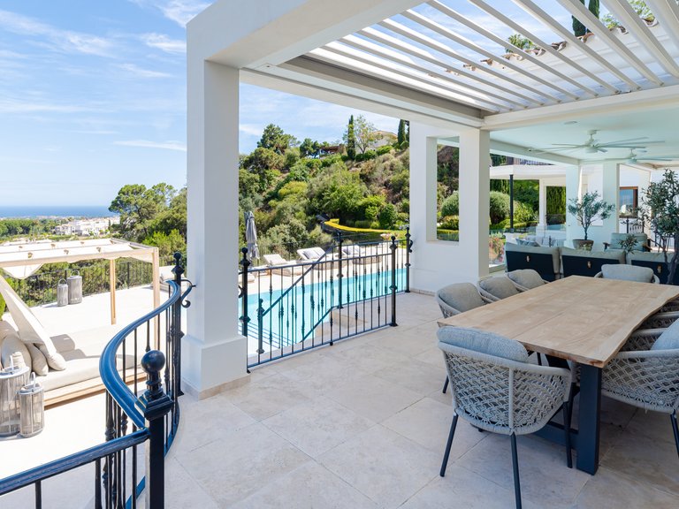 Villa for Sale in Benahavis Malaga 7