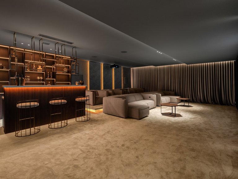 Villa for Sale in Benahavis Malaga 10