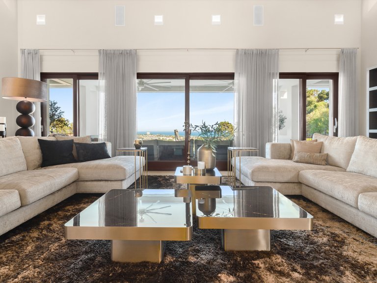 Villa for Sale in Benahavis Malaga 35