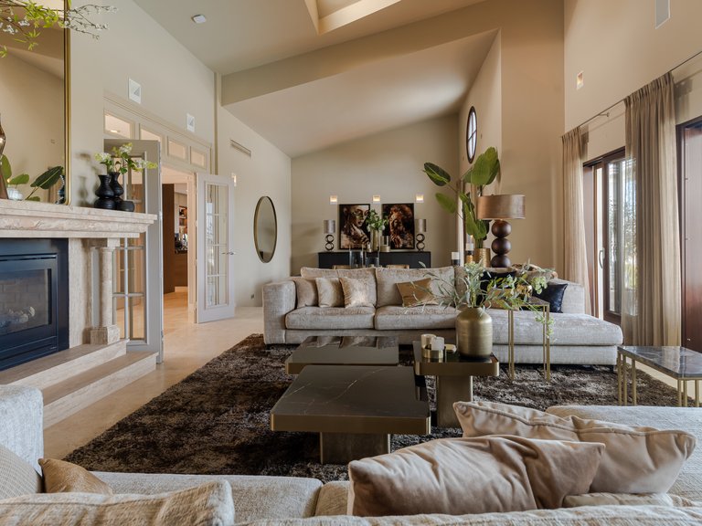 Villa for Sale in Benahavis Malaga 33