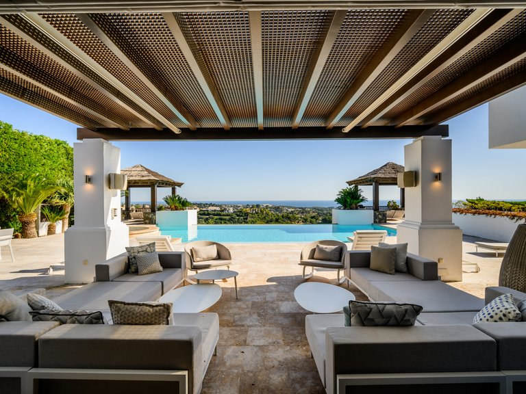 Villa for Sale in Benahavis Malaga 15