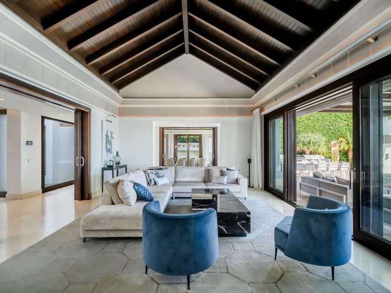 Villa for Sale in Benahavis Malaga 16