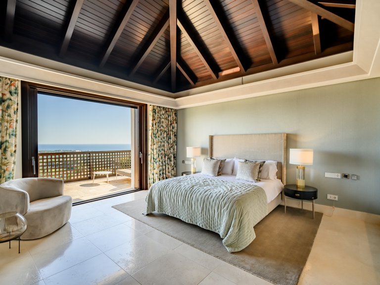 Villa for Sale in Benahavis Malaga 27