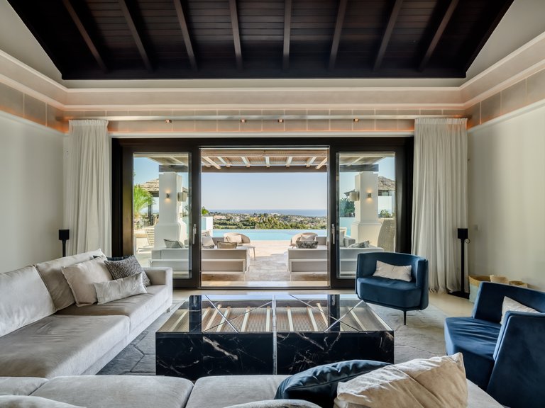 Villa for Sale in Benahavis Malaga 3