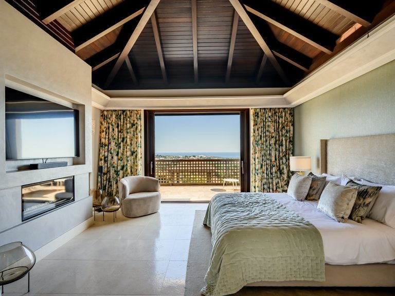 Villa for Sale in Benahavis Malaga 4