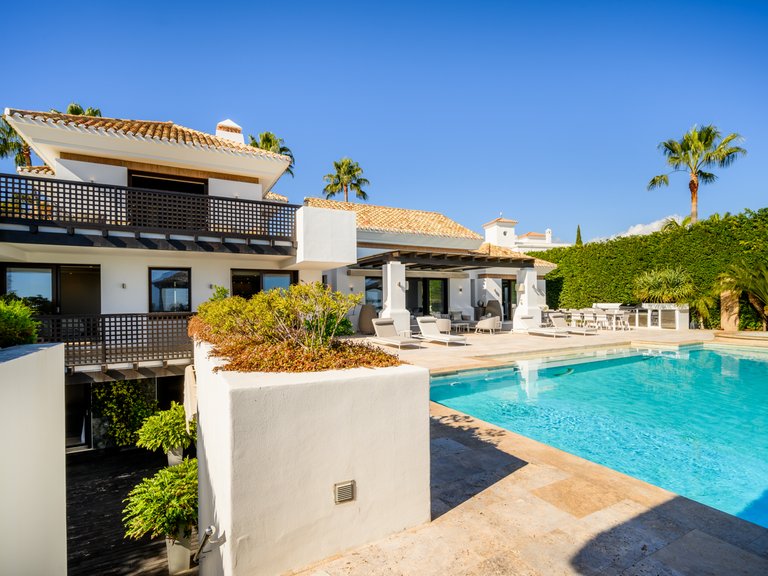 Villa for Sale in Benahavis Malaga 13