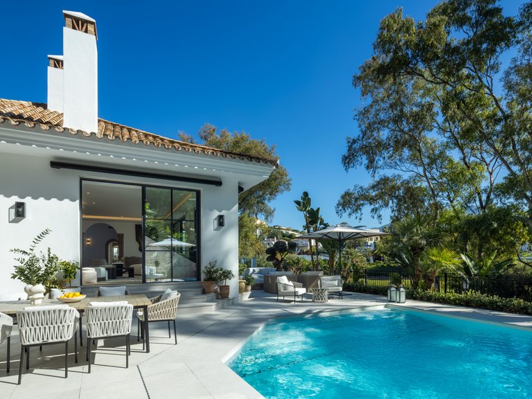 Villa for Sale in Benahavis Malaga 11