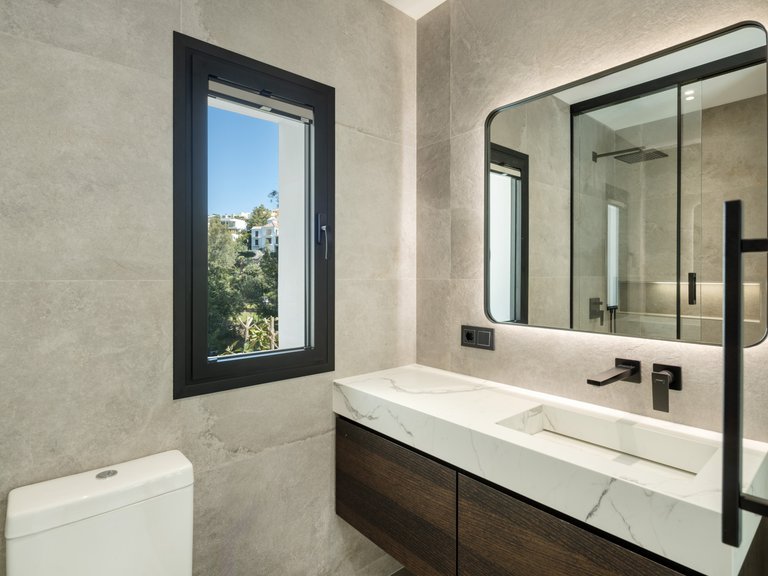 Villa for Sale in Benahavis Malaga 20