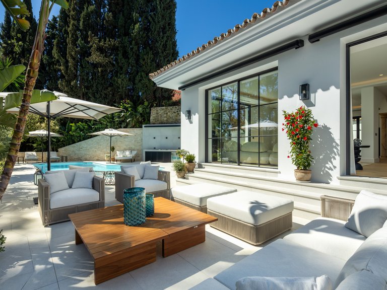 Villa for Sale in Benahavis Malaga 3