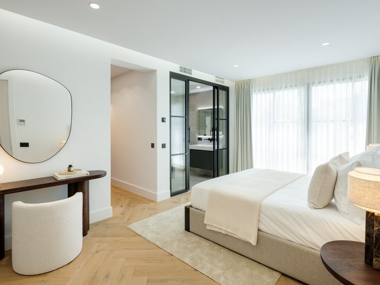 Villa for Sale in Benahavis Malaga 12