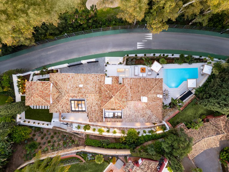 Villa for Sale in Benahavis Malaga 30