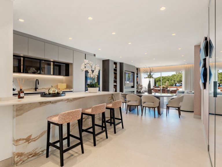 Apartment for Sale in Marbella Este Malaga 1