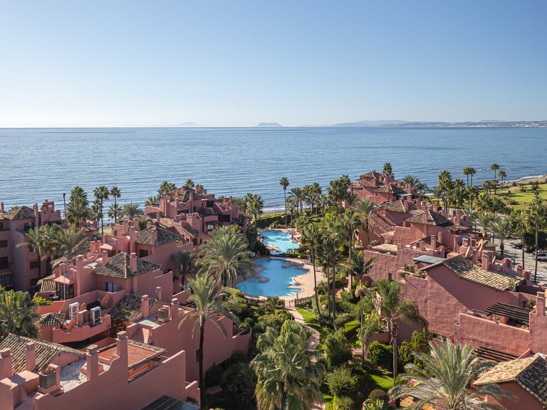 Apartment for Sale in Estepona Malaga 1