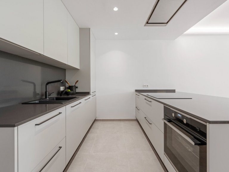 Town House for Sale in Nueva Andalucia Malaga 8