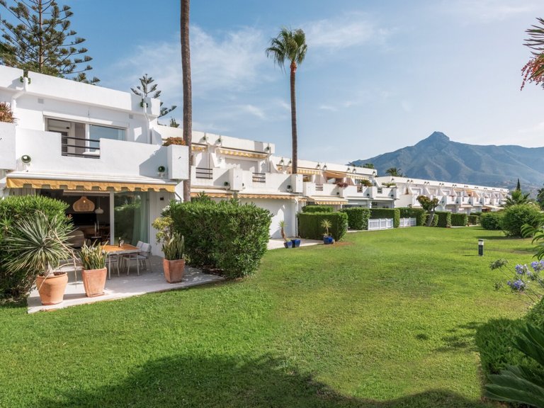 Town House for Sale in Nueva Andalucia Malaga 13