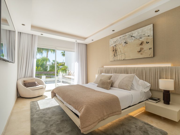 Town House for Sale in Marbella - Puerto Banus Malaga 8