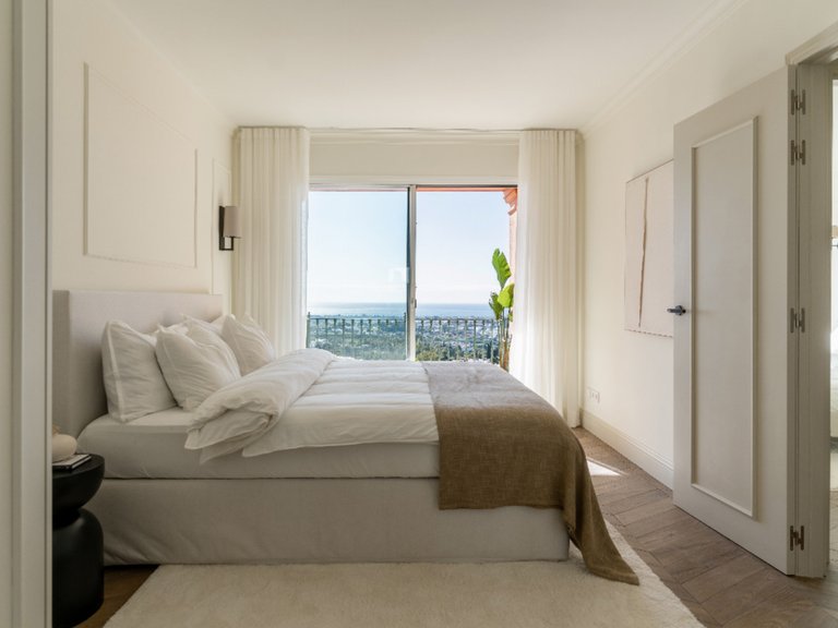 Town House for Sale in Benahavis Malaga 18