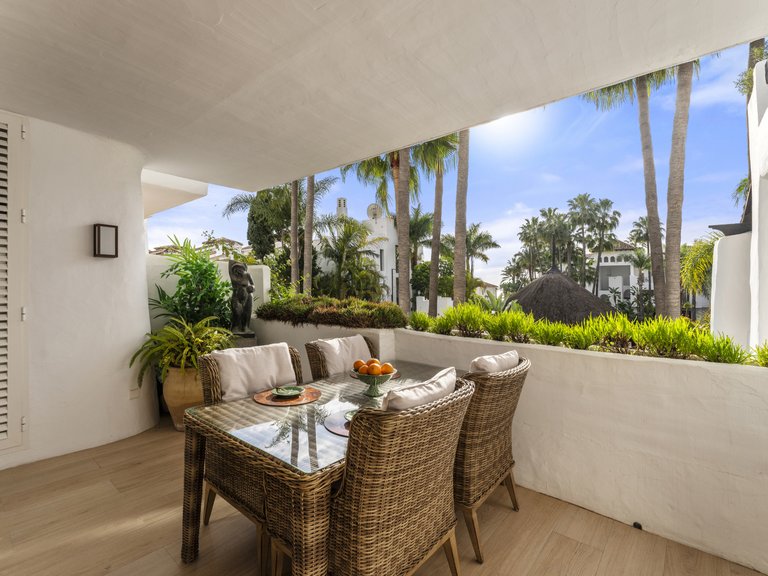 Apartment for Sale in Marbella Golden Mile Malaga 2