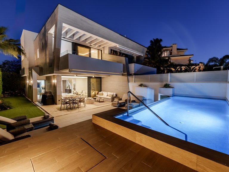 Town House for Sale in Marbella - Puerto Banus Malaga 25