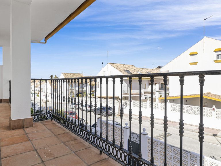 Town House for Sale in San Pedro De Alcantara Malaga 14