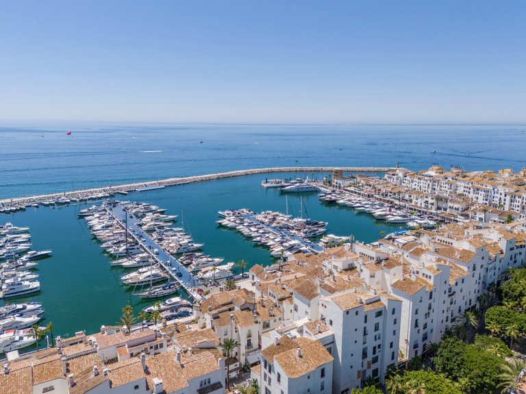 Apartment for Sale in Marbella - Puerto Banus Malaga 10