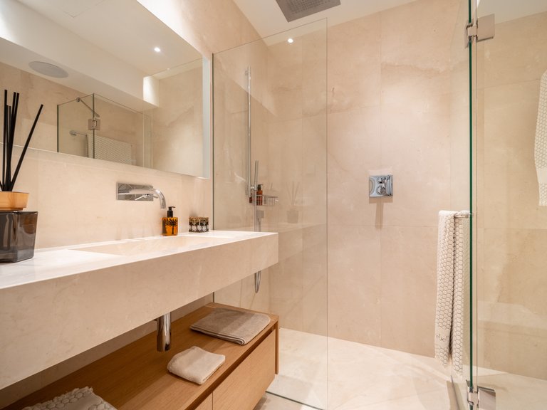 Apartment for Sale in Benahavis Malaga 10