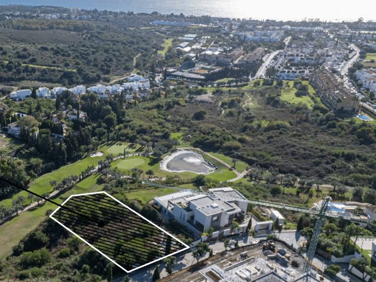 Plot for Sale in Benahavis Malaga 9