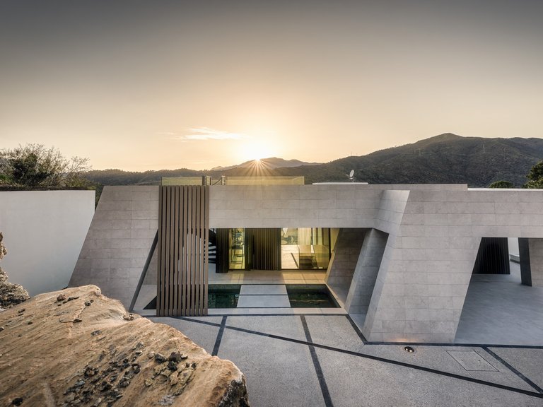 Villa for Sale in Benahavis Malaga 8