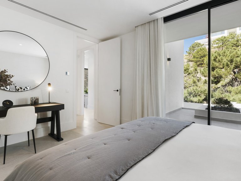 Villa for Sale in Benahavis Malaga 35