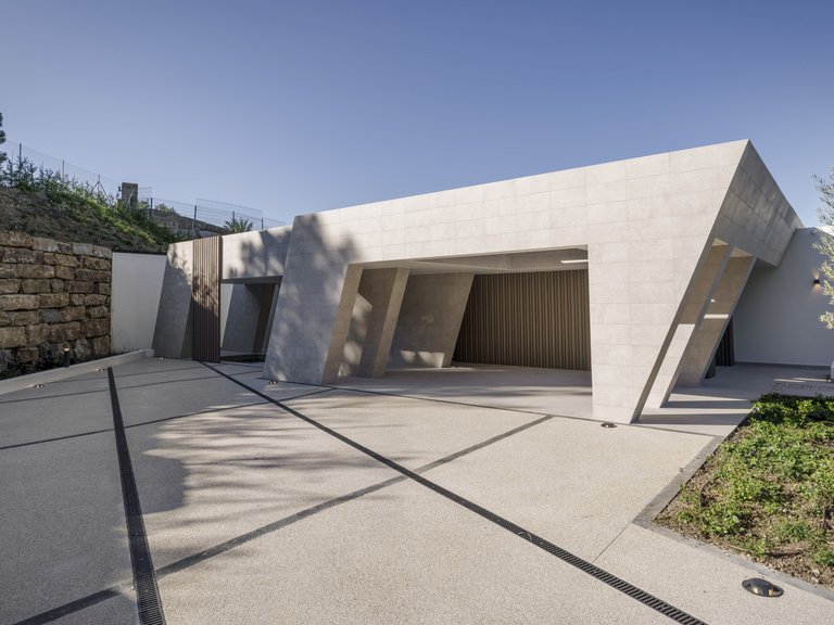 Villa for Sale in Benahavis Malaga 16