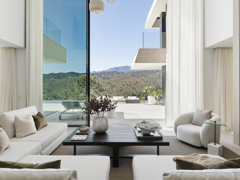 Villa for Sale in Benahavis Malaga 31