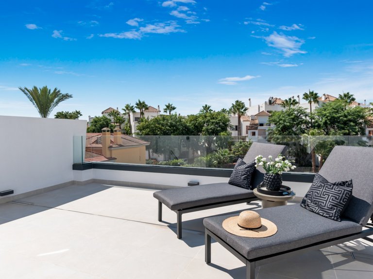 Town House for Sale in Marbella - Puerto Banus Malaga 23