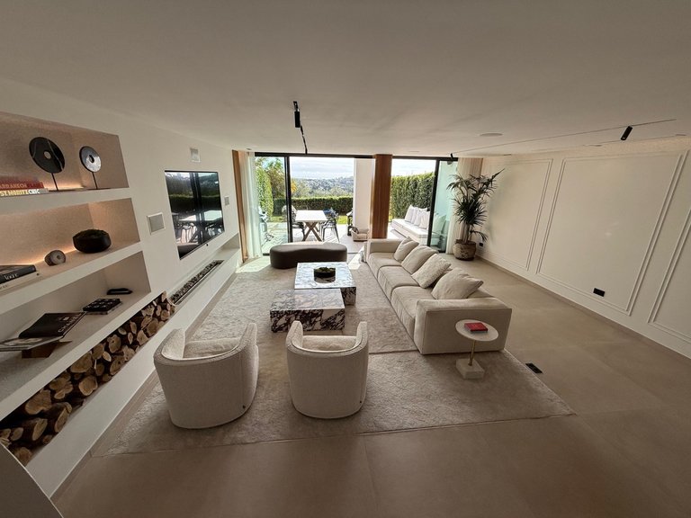 Town House for Sale in Benahavis Malaga 41