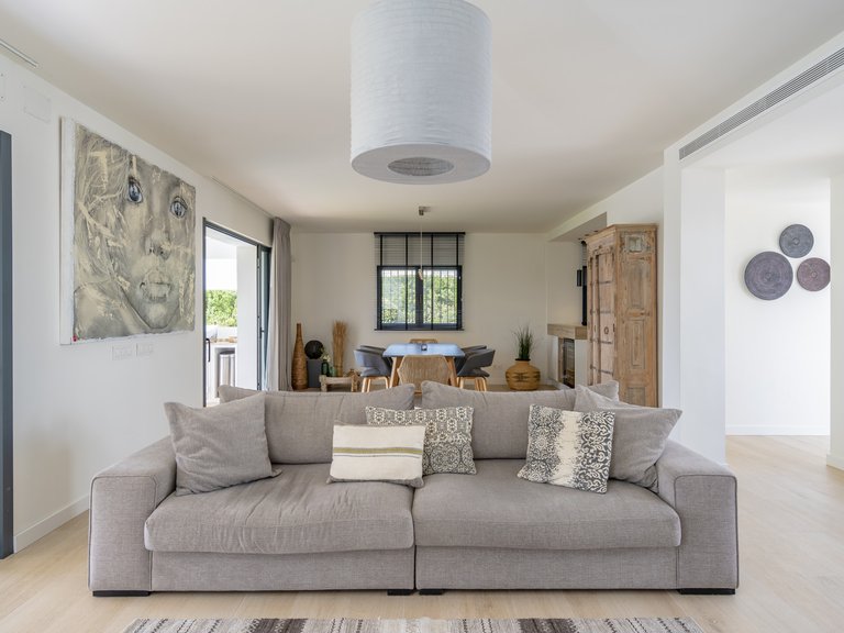 Villa for Sale in Benahavis Malaga 9