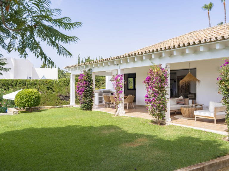 Villa for Sale in Benahavis Malaga 1