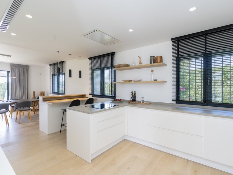 Villa for Sale in Benahavis Malaga 12