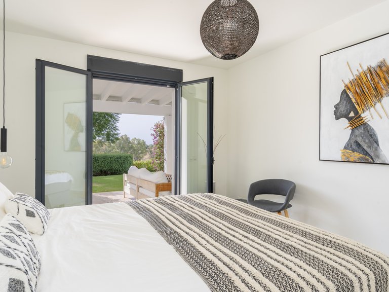 Villa for Sale in Benahavis Malaga 5