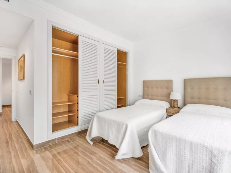 Apartment for Sale in Marbella Este Malaga 14