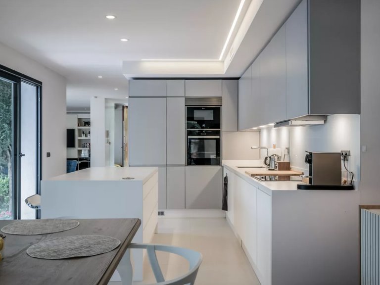 Villa for Sale in Nueva Andalucia Malaga 4