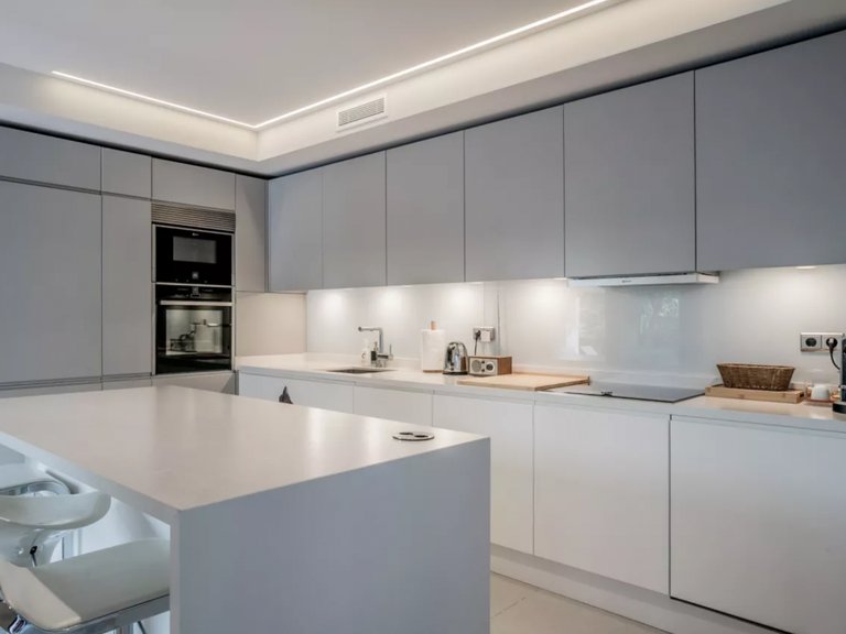 Villa for Sale in Nueva Andalucia Malaga 16