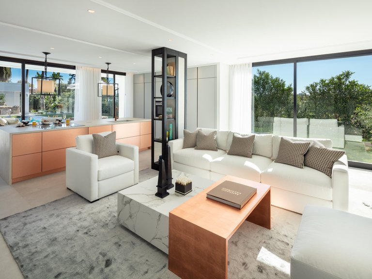 Villa for Sale in Nueva Andalucia Malaga 9