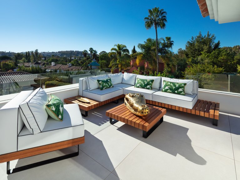 Villa for Sale in Nueva Andalucia Malaga 5